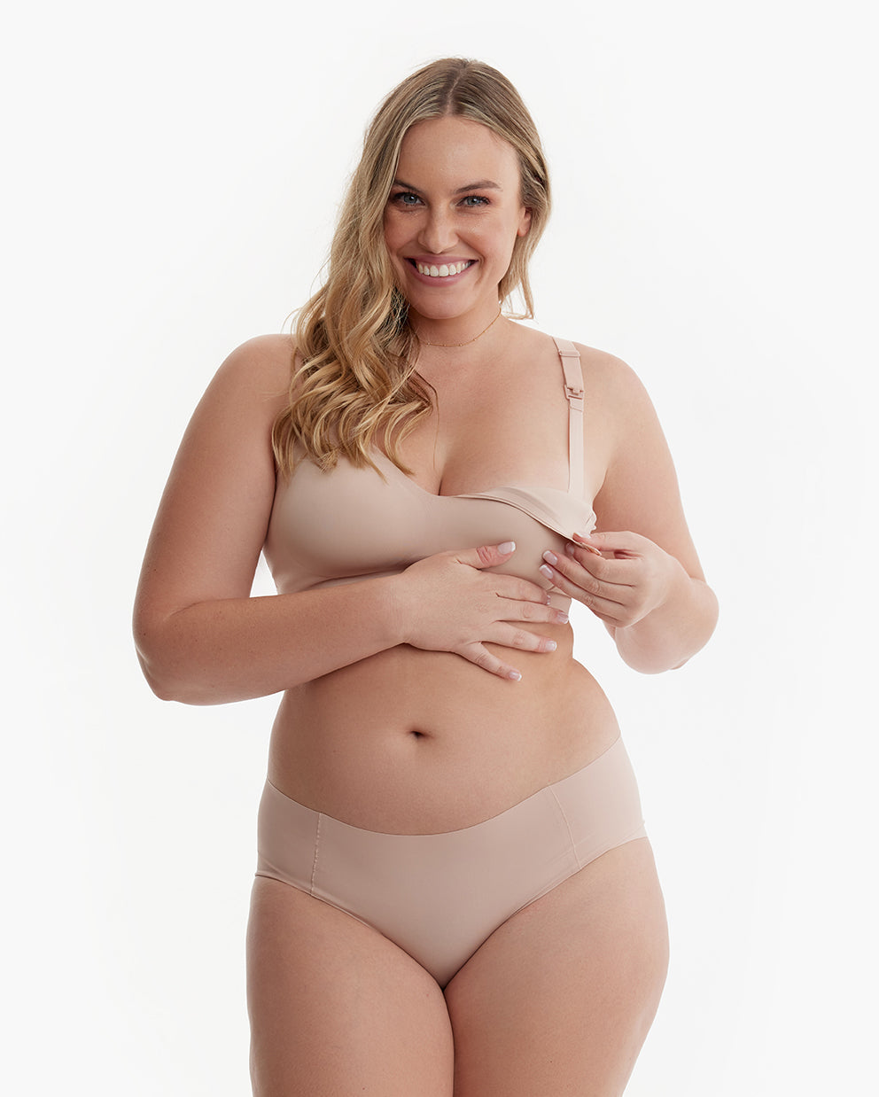 Model in light nude YN21 Ultra Soft Seamless Nursing Bra. Effortless one-hand clip ensures quick nursing & M5 pump access.